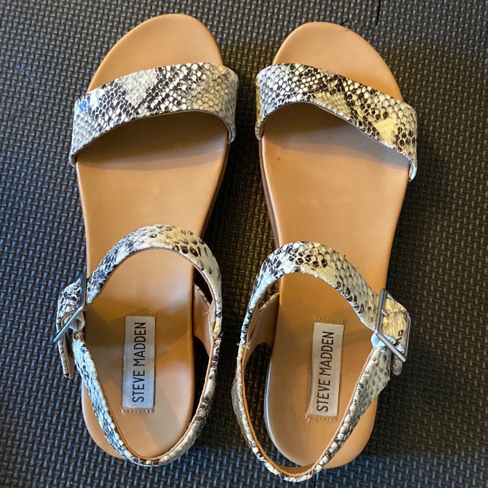 Steven madden sandals